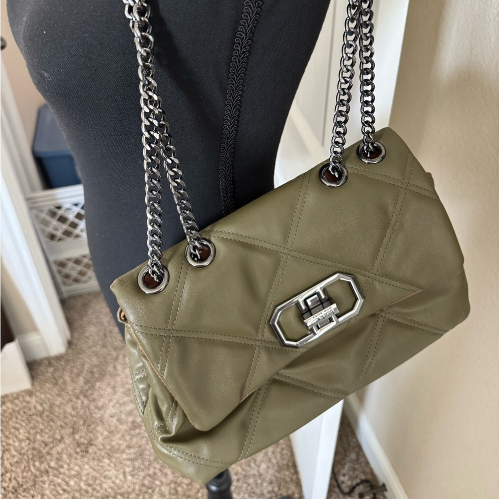 Nicole Miller purse